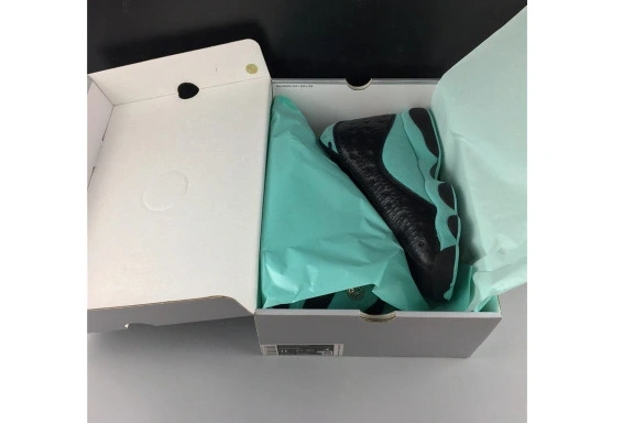 13 ISLAND BLACK GREEN RETRO 414571-030 414571-030 AIR JORDAN 0518